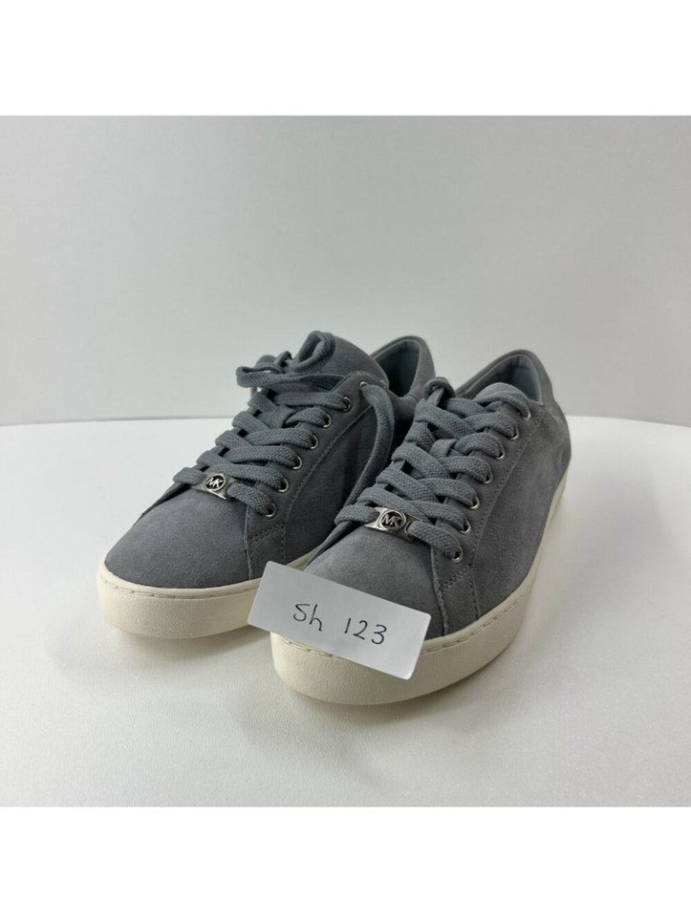 Michael Kors Keaton Suede Low Top Sneakers Womens 10 Lace Up Comfort Casual Gray - Picture 13 of 13